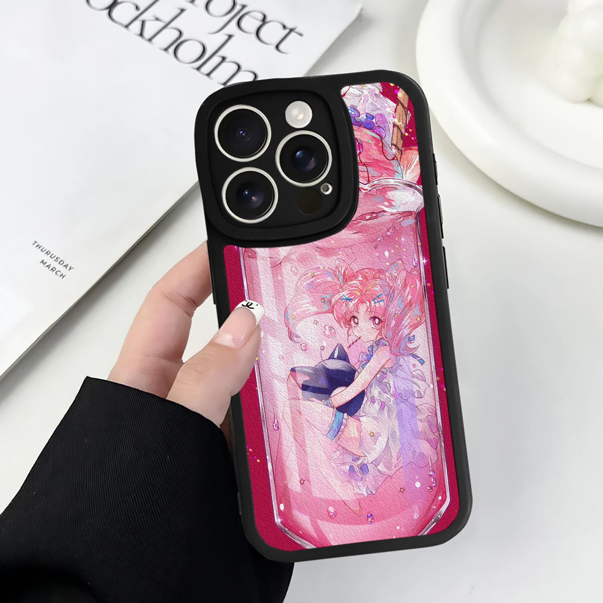 （画像用） 美少女戦士セーラームーン Sailor Moon 【iPhone 16シリーズ対応】シリコンスマホケース（レザー調） 材質：シリコン